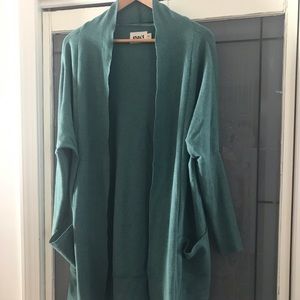 Pact airplane cardigan small/medium organic cotton like new